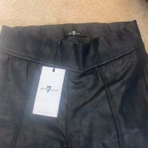 Seven for all mankind cropped pant